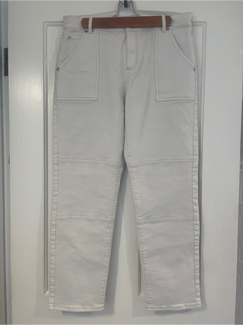 LOFT Cream-Colored Straight Leg Utility Pants Size 10 / 30